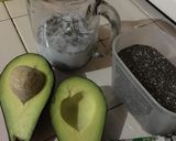 Foto langkah ke 1 dari resep Avocado chia seed keto.