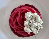 Foto del passaggio 7 della ricetta SPAGHETTI DI GRAGNANOBARBABIETOLA, ALICI, CREMA DI BURRATA