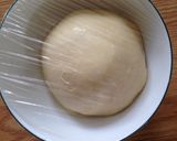 Hình bước làm 2 của món Traditional bake ~ cocktail bun (gai mei bao)