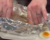 A picture of step 3 of Chinese Style Steamed White Fish - WOW and cheap :P.