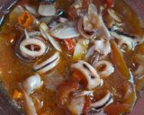 Foto langkah ke 5 dari resep Cumi Asam Manis.