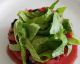Foto del paso 10 de la receta: Ensalada de frutas rojas con vinagreta de fresa