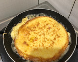 Foto langkah ke 3 dari resep OMLET BUBUR MPASI by irre_desirre.