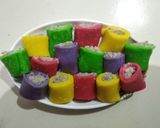 A picture of step 5 of Coconut rolls (Pelwe).