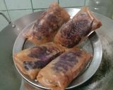 Foto langkah ke 5 dari resep Lumpia Ubi Ungu Isi Keju.