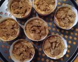 Hình bước làm 6 của món Apple Crumble Muffin (Bánh táo vụn)