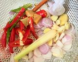 Gambar langkah 2 resipi 👩‍🍳Sup Ikan Merah Tanpa Minyak.