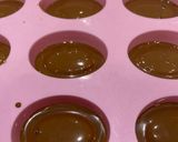 A picture of step 1 of Almond and coconut rounds.