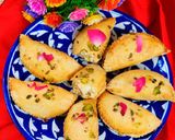बेक्ड गुंजिया (Baked Gujiya recipe in Hindi) रेसिपी चरण 8 फोटो
