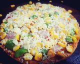 हेल्दी व्हिट बेस पिझ्झा (Healthy wheat pizza recipe in marathi) रेसिपी स्टेप 6 फोटो 