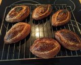 Foto del paso 7 de la receta: Pan o torta de aceite con pasas de Granada. Para APLV y alérgicos a frutos secos