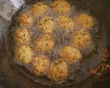 A picture of step 3 of Bhajia za kunde.