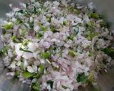 A picture of step 6 of Poha Pakoda.
