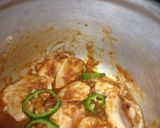 Foto del paso 2 de la receta: Pecho de Pollo en Salsa de tomate!!