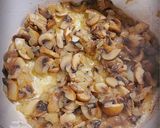 صورة لخطوة 3 من وصفة ريزوتتو بالفطر Risotta ai funghi