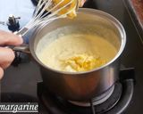 Foto langkah ke 4 dari resep Klapertart unbake dengan kelapa kw.