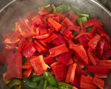 Foto del paso 2 de la receta: 55. Coca de tomate y pimiento valenciano (principal pasta)