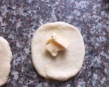 صورة لخطوة 2 من وصفة خلية النحل بالجبن 🧀🐝