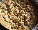 Foto del paso 3 de la receta: Tarta invernal de manzana con avellanas y nueces