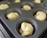A picture of step 8 of Marbled Bread for Cheese Lovers.