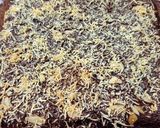 Foto langkah ke 3 dari resep Fudgy Brownies by Tintin Rayner.