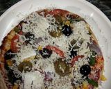 A picture of step 3 of Cheesy paneer pizza.