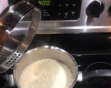 A picture of step 5 of Chicken and Rice with Mushroom Sauce.