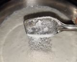 A picture of step 7 of Mango lychee panna cotta.