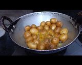 कश्मीरी दम आलू (Kashmiri Dum aloo recipe in hindi) रेसिपी चरण 3 फोटो