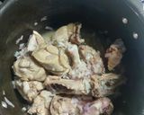 A picture of step 1 of Mint and cashewnut chicken.