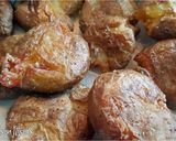 A picture of step 5 of Cajun potatoes.