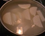 A picture of step 2 of Simple Simmered Chicken Drumsticks, Daikon Radish & Eggs.
