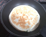 Foto del paso 4 de la receta: Quesadilla de espinacas, cebolla y queso