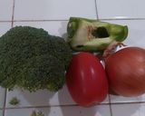A picture of step 1 of Cheesetopoliss Chicken.