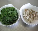 A picture of step 2 of Pork and Shungiku Chrysanthemum Greens Brown Sugar Stir-Fry.