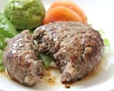 A picture of step 9 of Hamburger Steaks with Lotus Root.