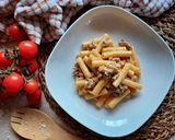 Foto del passaggio 6 della ricetta Rigatoni salsiccia e pomodorini