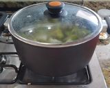 Foto del paso 3 de la receta: Caldo del pollo para el alma