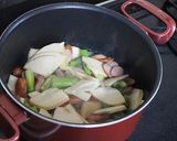 A picture of step 3 of Tofu Gratin with Bamboo Shoot and Asparagus.