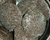 A picture of step 3 of Ragi Idli cum dahi bhalla.