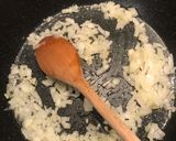 Borsós tokány csirkemellből recept fázis 2 fotója