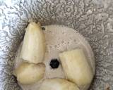Almond milk smoothie recipe step 5 photo