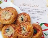 صورة لخطوة 5 من وصفة ميني بيتزا 🍕