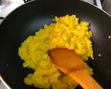 A picture of step 3 of Mung dal Halwa.