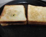A picture of step 4 of Turnip paneer and spanich sandwich.