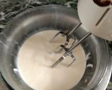 A picture of step 2 of Tutti fruitti  ice cream.