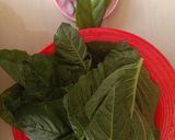 Foto langkah ke 1 dari resep Sayur Bayam Simple.