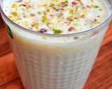 A picture of step 3 of Banana Shake.