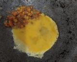 Foto langkah ke 2 dari resep MPASI 9+ Nasi Goreng Telur mix Wortel.