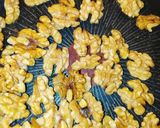 Foto del paso 4 de la receta: Tartaletas Exprés con Rellenos Atún /hongos/Roquefort y pera